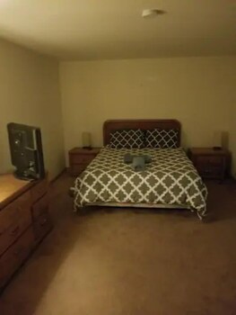 Cozy Paradise House W Hot Tub Rustic And Romantic Touch New Listing Reviews Photos Rates Ebookers Com