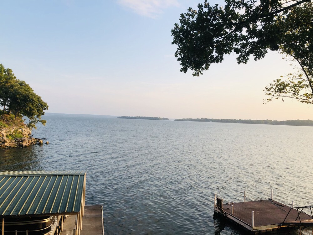 Rustic charm awaits you on Monkey Island with beautiful views of Grand Lake.