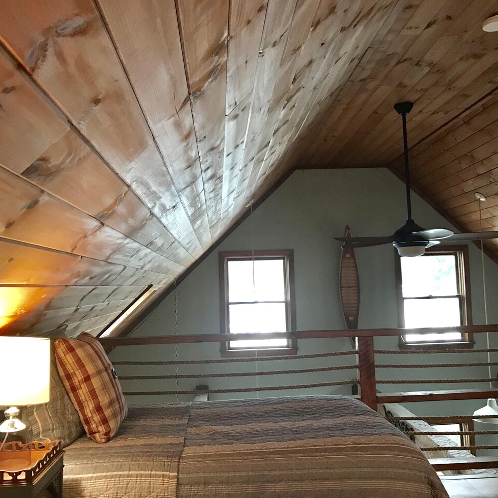 Direct Lakefront / Province Lake. White Mountains & New Hampshire Lakes Region. South