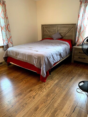 cheap hotels near kauffman stadium