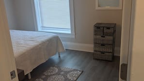 1 bedroom, desk, free WiFi