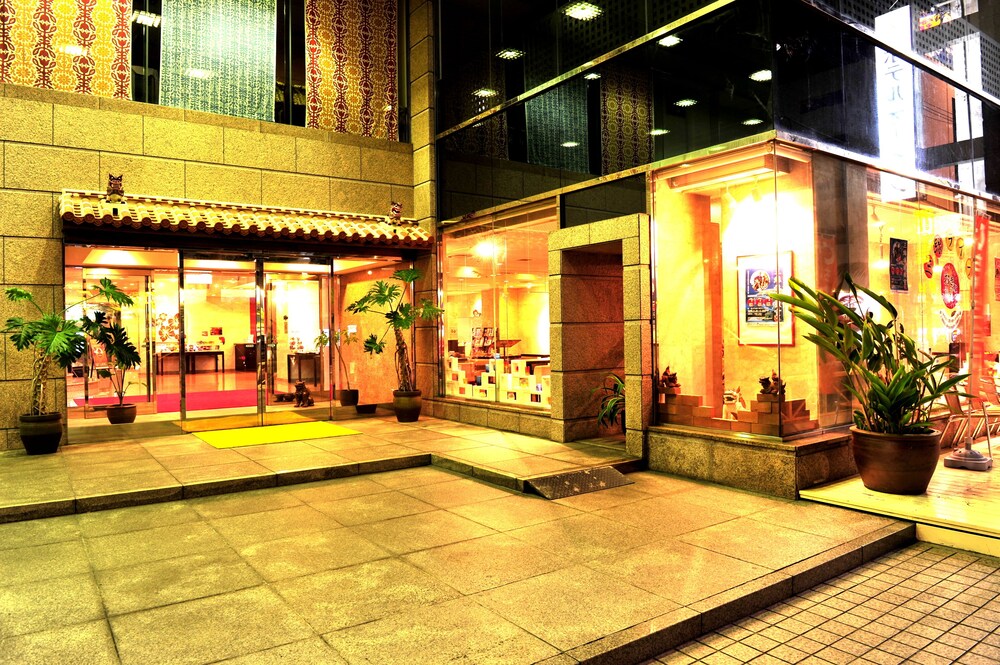 Club japan okinawa strip