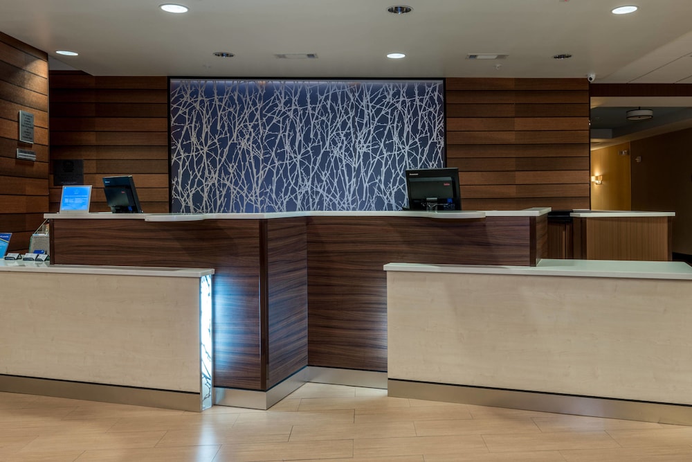 Lobby, Fairfield Inn & Suites by Marriott Montgomery Airport South