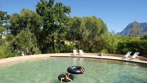 Piscina all'aperto