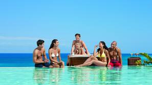 4 piscinas al aire libre, cabañas de piscina gratuitas, sombrillas