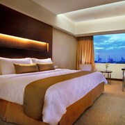 Visit Center Point Of Indonesia in Makassar | Expedia