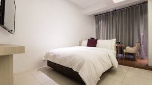 Premium bedding, minibar, in-room safe, desk
