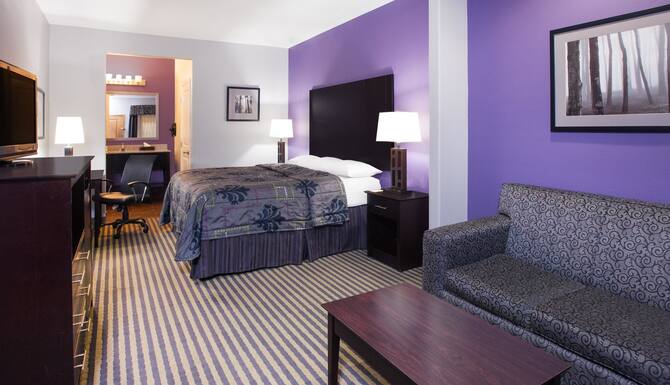 Super 8 By Wyndham Carthage Tx In Longview Tx Expedia