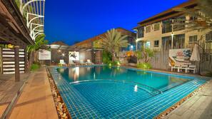 Outdoor pool, pool loungers