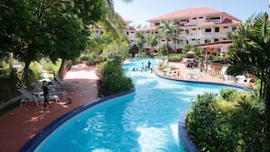 Piscine extérieure