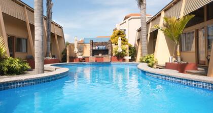 Oasis Beach Resort