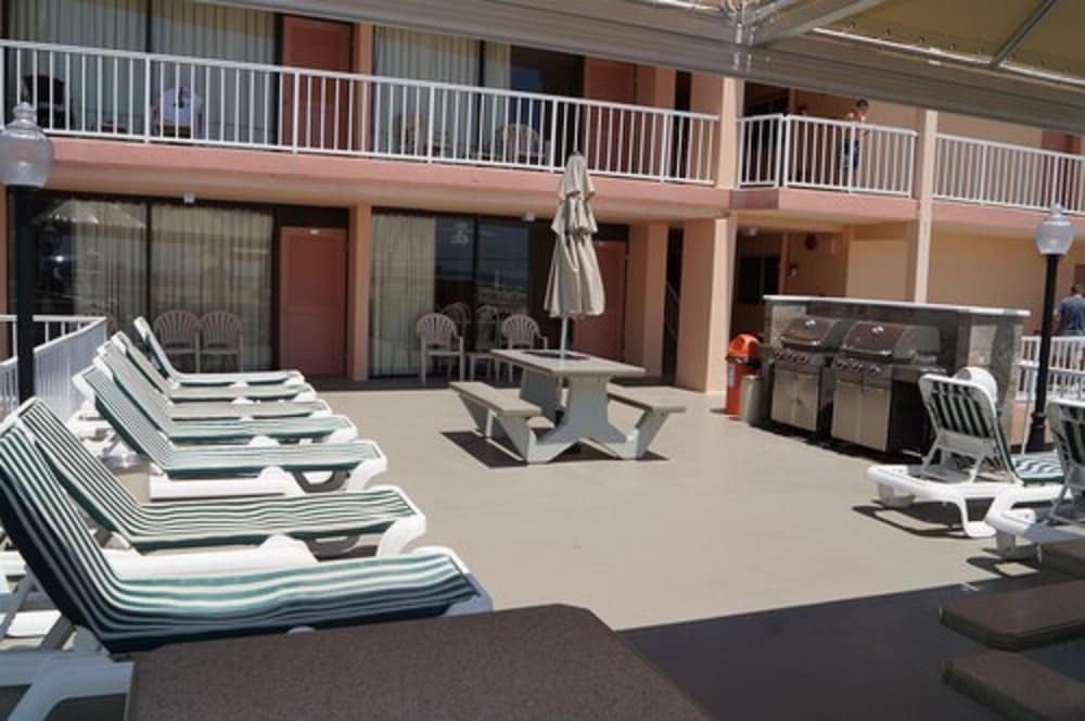 Beau Rivage Beach Resort