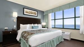 Premium bedding, in-room safe, desk, iron/ironing board
