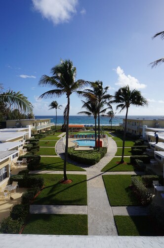 Great Place to stay Delray Breakers on the Ocean near Delray Beach 