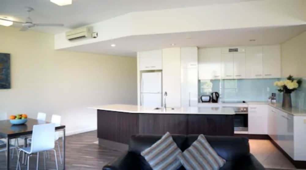 Itara Apartments Deals & Reviews (Townsville, AUS) | Wotif
