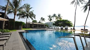 2 outdoor pools, pool umbrellas, sun loungers