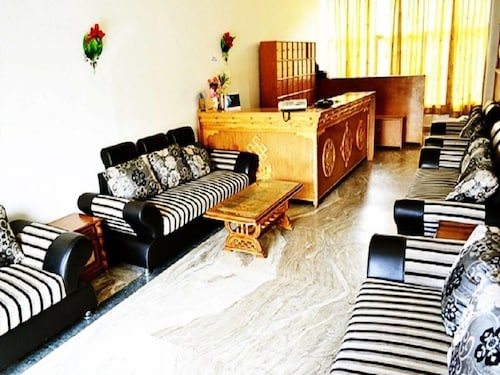 Hotel Gawaling International