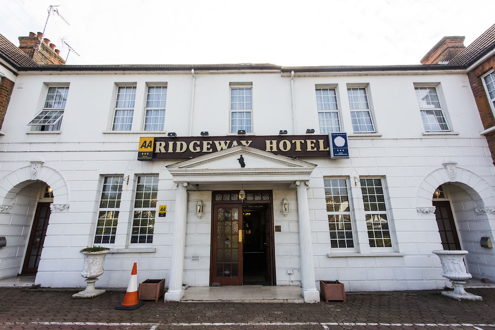 Ridgeway Hotel In London Rates Reviews On Orbitz Hotel Front 1 20 All Photos