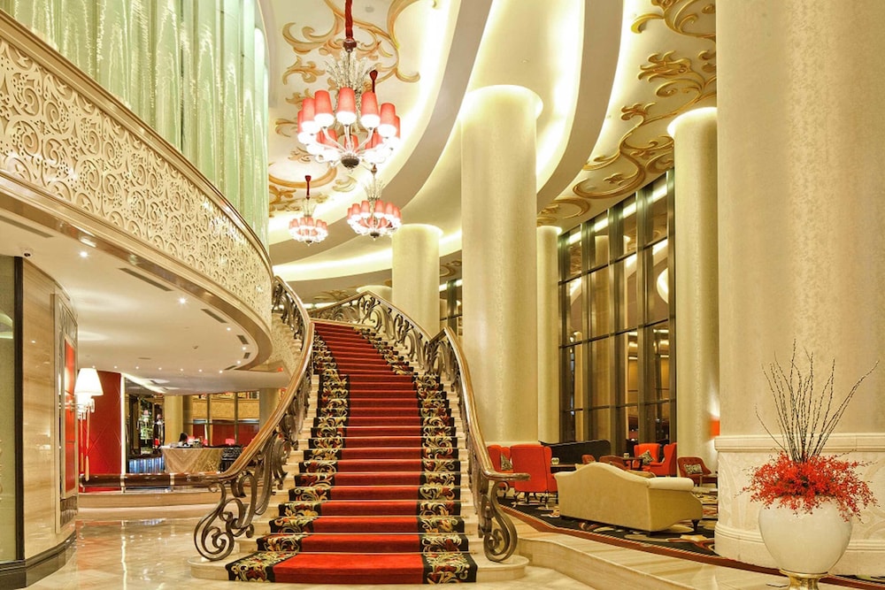 The Trans Luxury Hotel  Bandung   86 Room Prices Reviews Travelocity