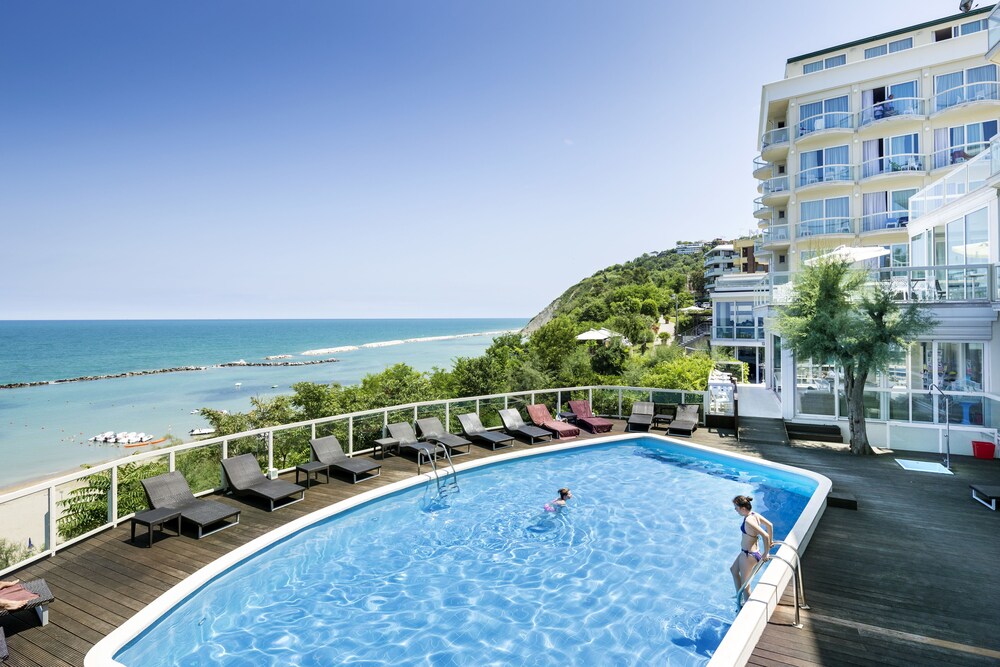Hotel Sans Souci Gabicce Mare Hotel Sans Souci Gabicce Mare