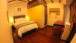 In-room safe, free WiFi