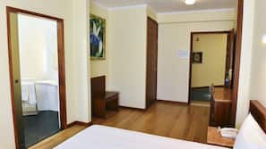Down duvet, in-room safe, rollaway beds, free WiFi