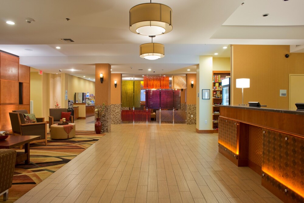 Holiday Inn Express Hotel & Suites Prattville South, an IHG Hotel