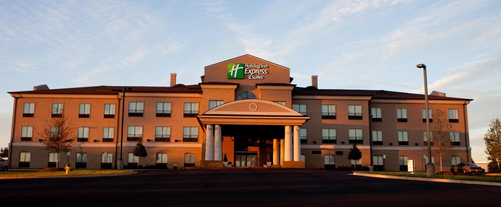 Holiday Inn Express Hotel & Suites Prattville South, an IHG Hotel