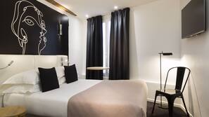 Premium bedding, in-room safe, individually decorated, desk