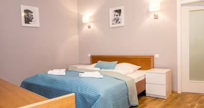 Film Hotel