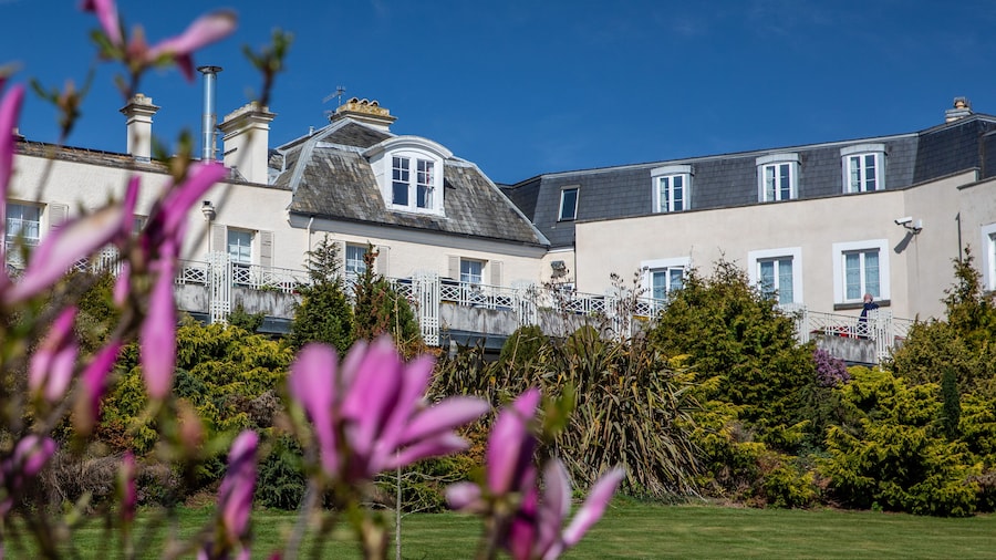 The Cliffden Hotel