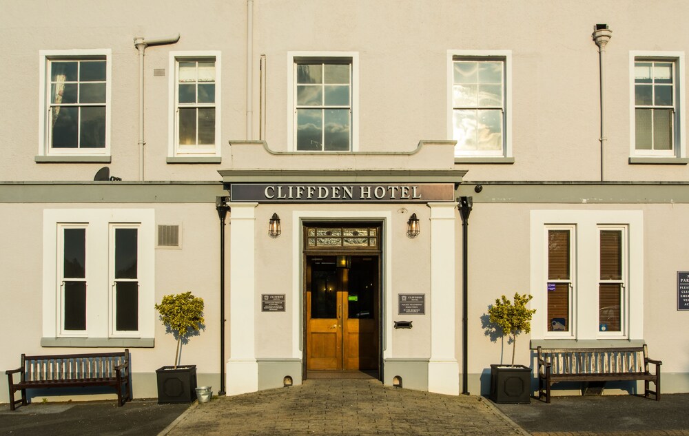 The Cliffden Hotel