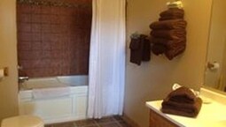 Hilltop Cabins And Motel Grand Marais Usa Best Price Guarantee