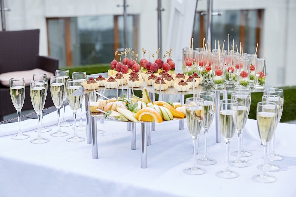 Photo - Olympic Hotel