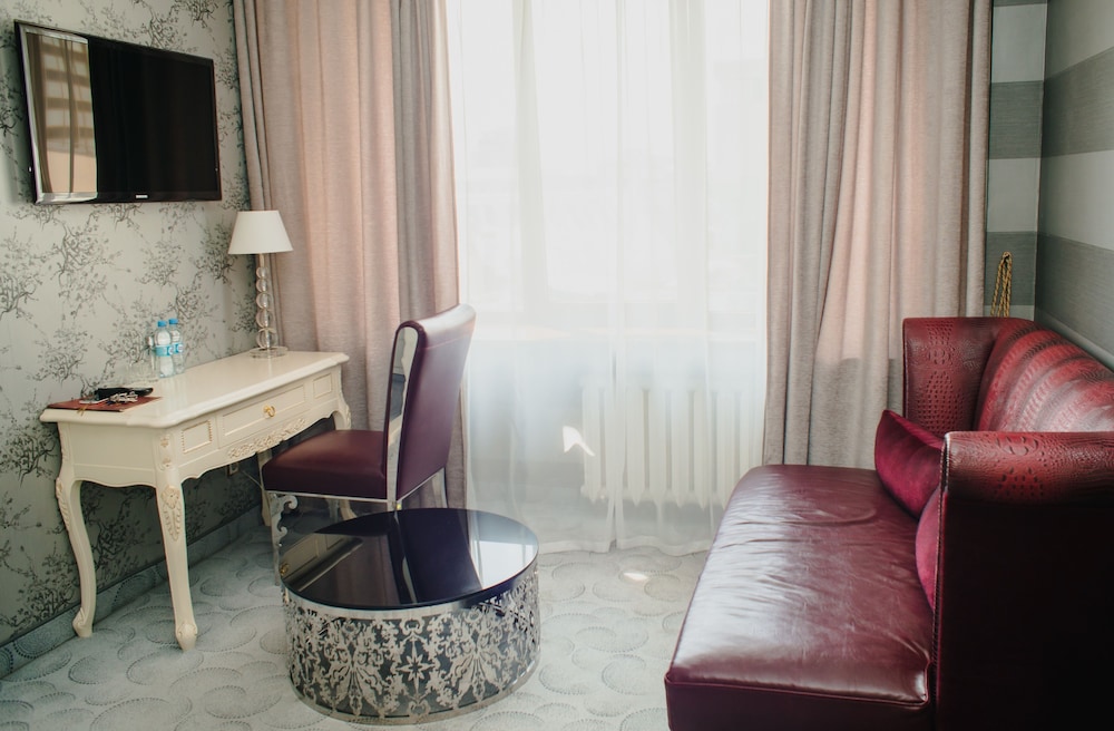 Photo - Olympic Hotel