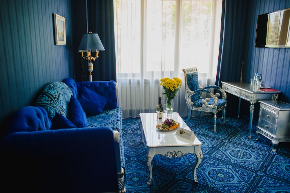 Photo - Olympic Hotel