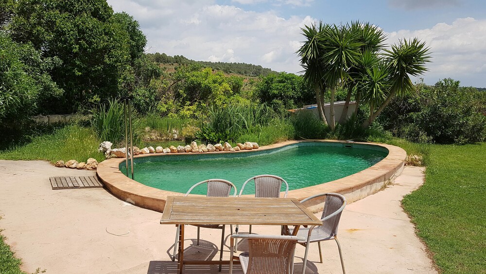 Hotel Castell de Gimenelles in Sant Jaume Dels Domenys, Spain