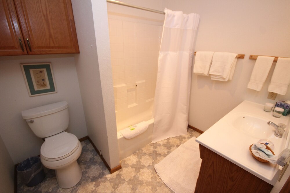 Boulder Brook on Fall River