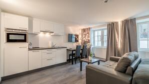 Minibar, caja fuerte, wifi gratis