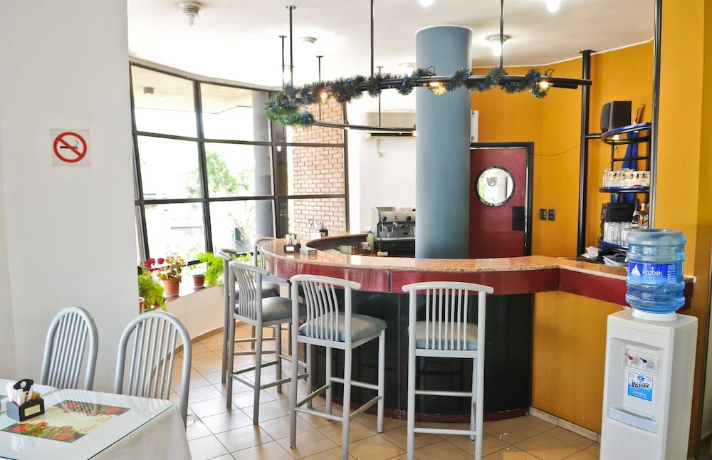 Photo - Hotel Tres Cruces