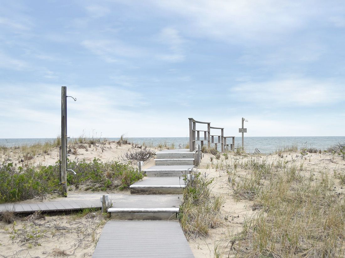 crest sea beach resort amagansett