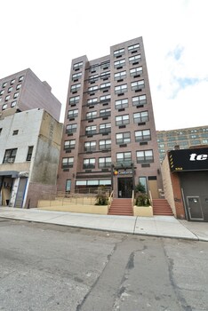 Comfort Inn Midtown West Reviews Photos Rates Ebookers Com