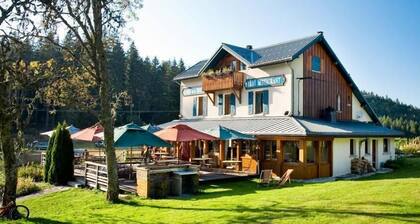 L'Auberge de la Croix Perrin