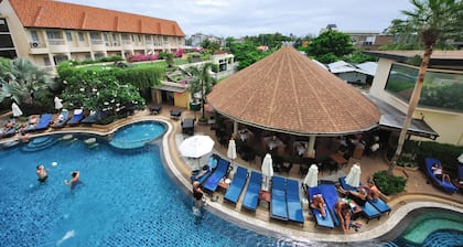 Palmyra Patong Resort