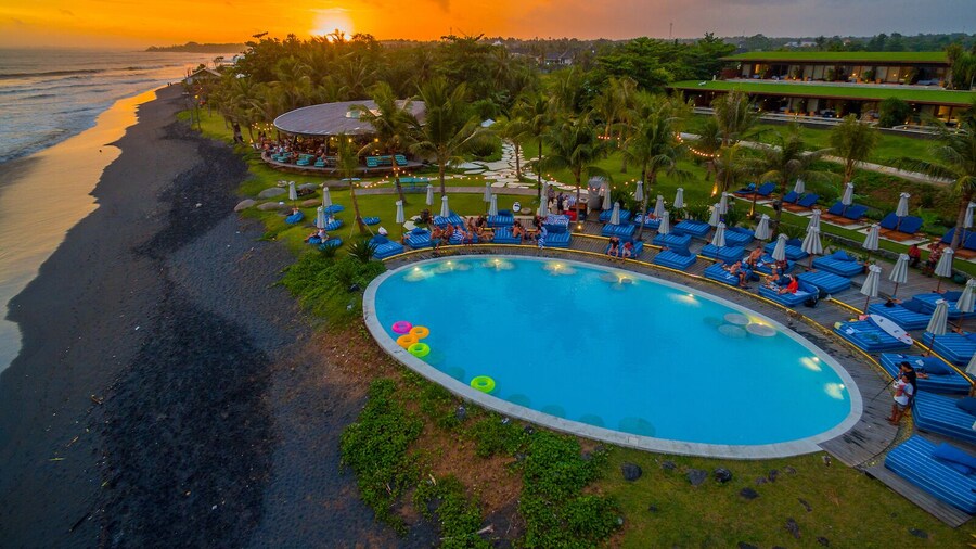 Hotel Komune and Beach Club Bali