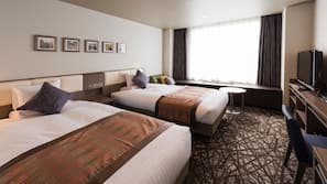 In-room safe, individually furnished, desk, free WiFi