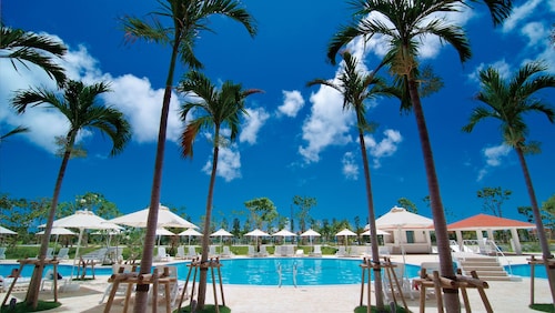 Okinawa Beach Hotels Oceanfront From 57 Travelocity Southern Beach Hotel Resort Okinawa