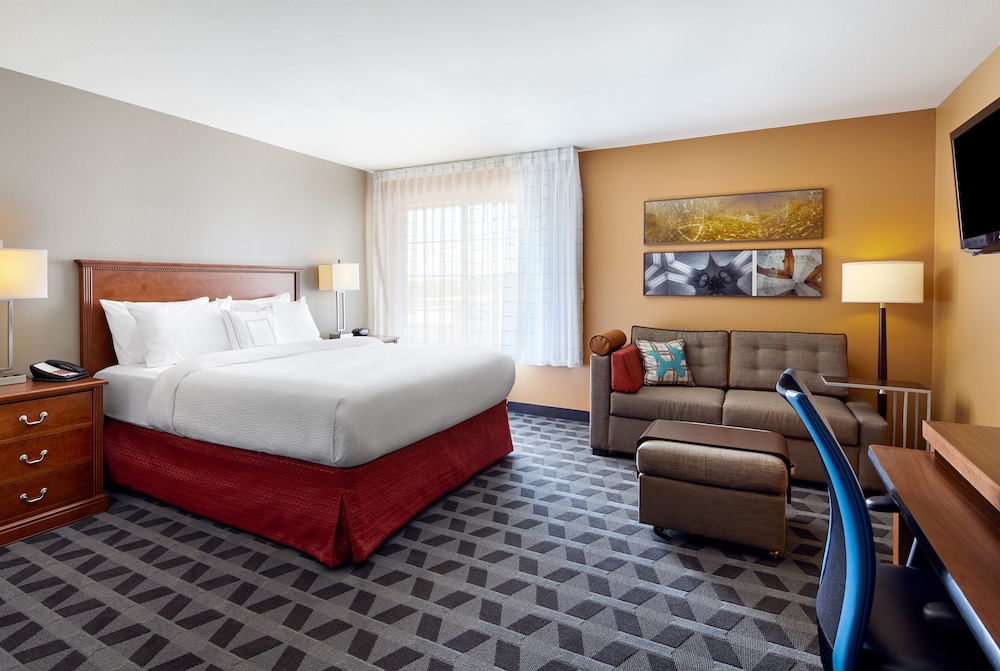 Room, TownePlace Suites Midland