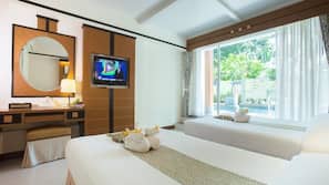 In-room safe, free WiFi