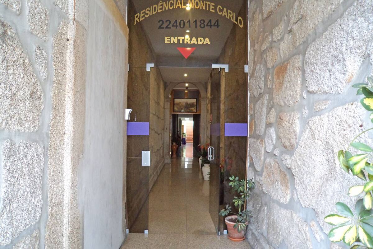 Residencial Monte Carlo Porto Hotelbewertungen 21 Expedia De
